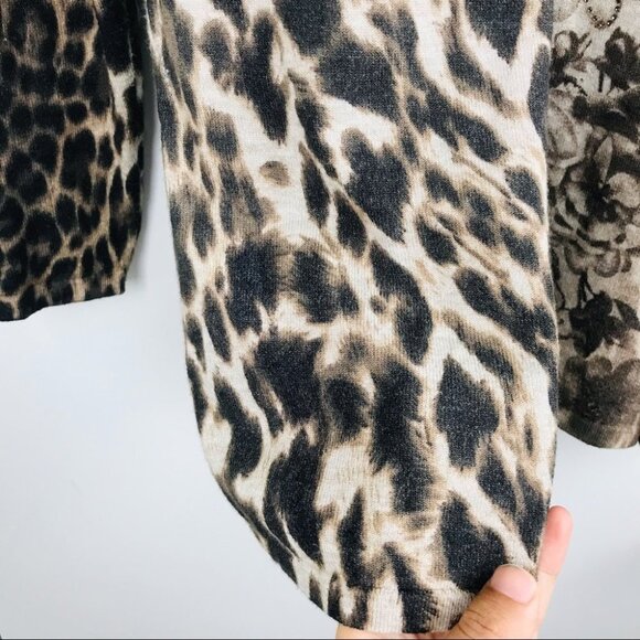 Cristina Women's Leopard Animal Print Sweater Cardigan Women Size M/L - Picture 9 of 14